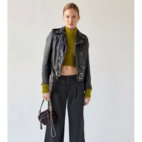 UO Avril Cropped Mock Neck Sweater - Picture 3 of 3